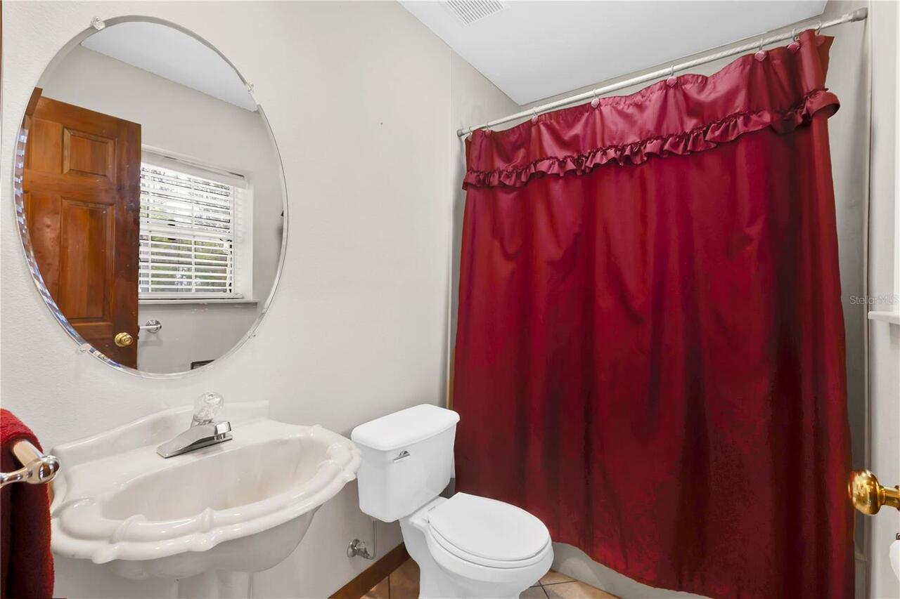 Listing Photo 16