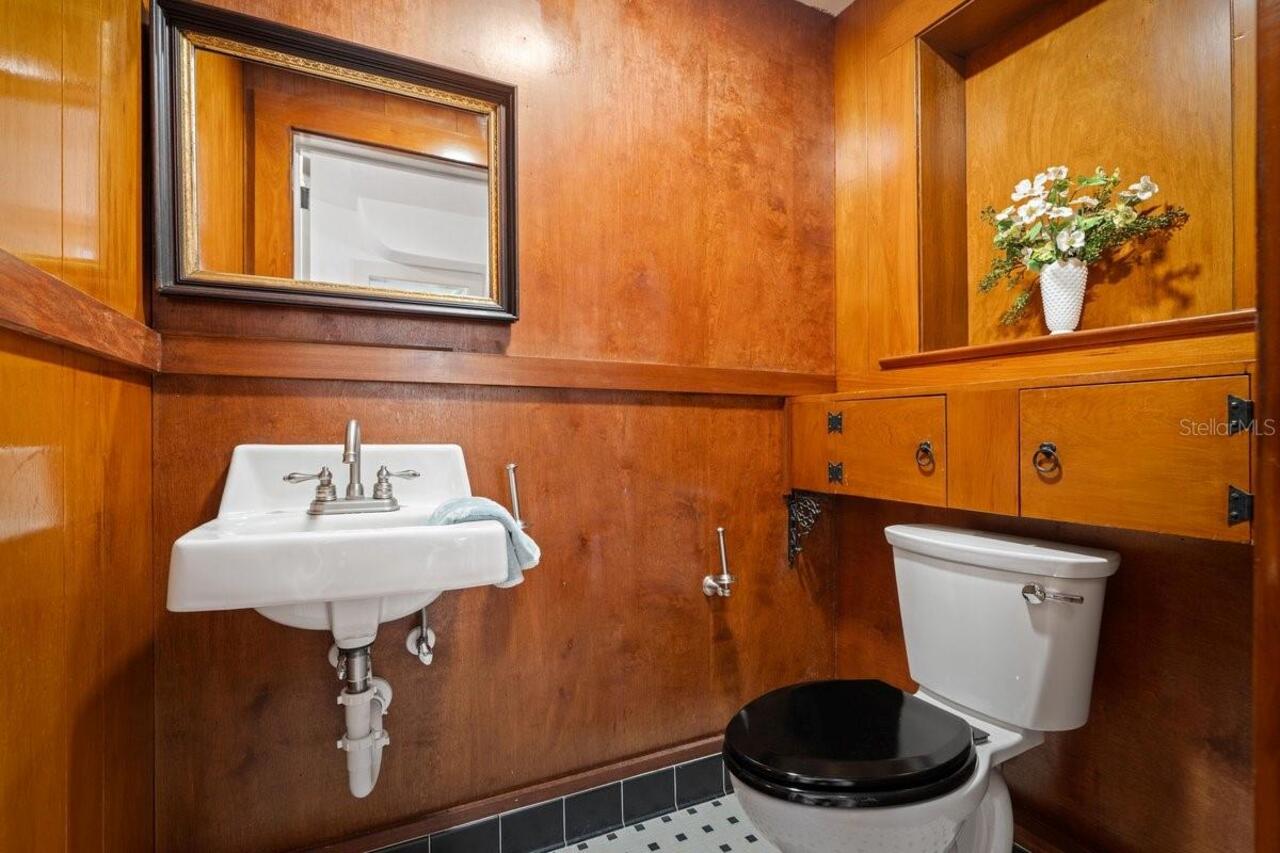 Listing Photo 16