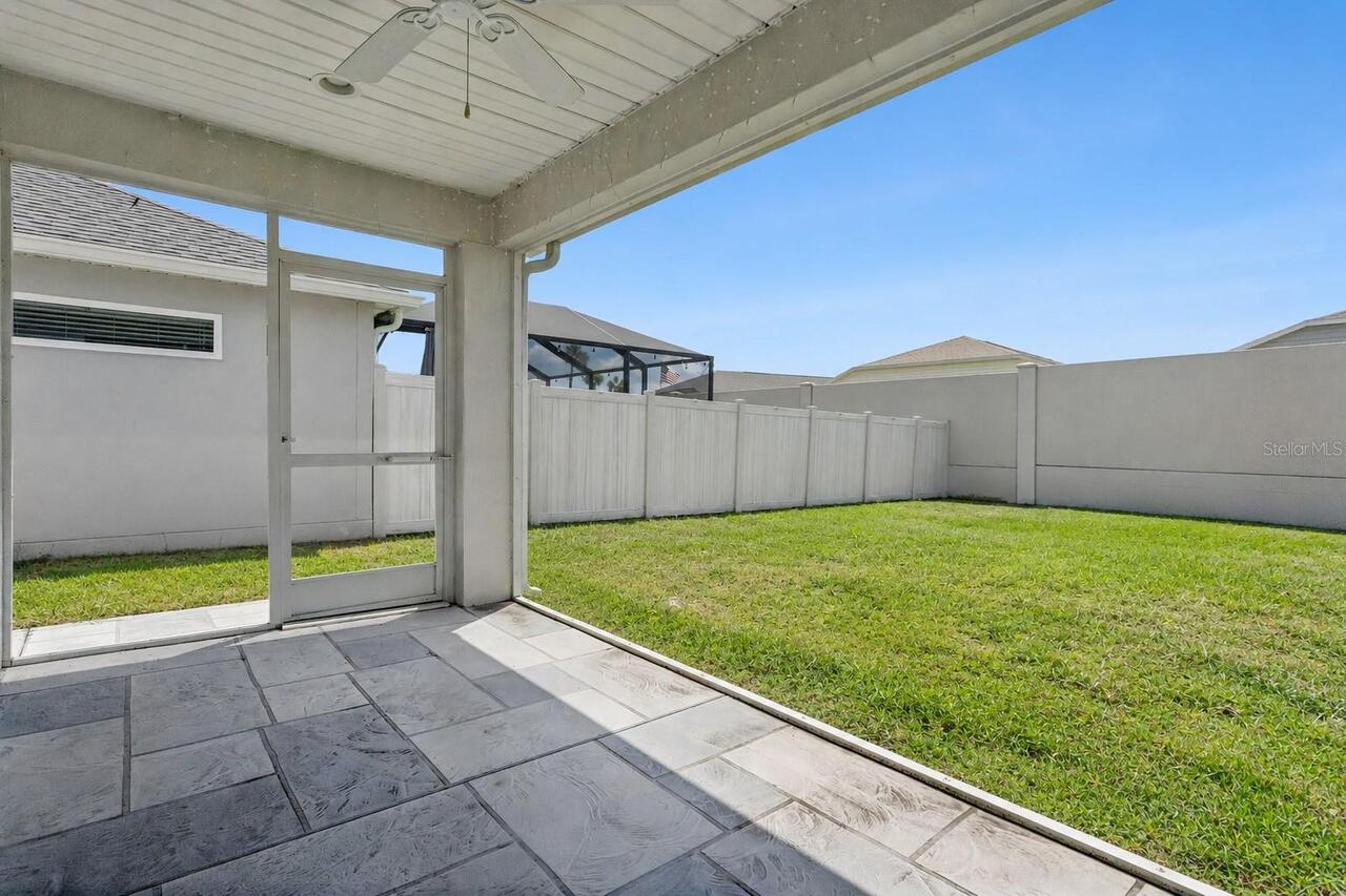 Listing Photo 14
