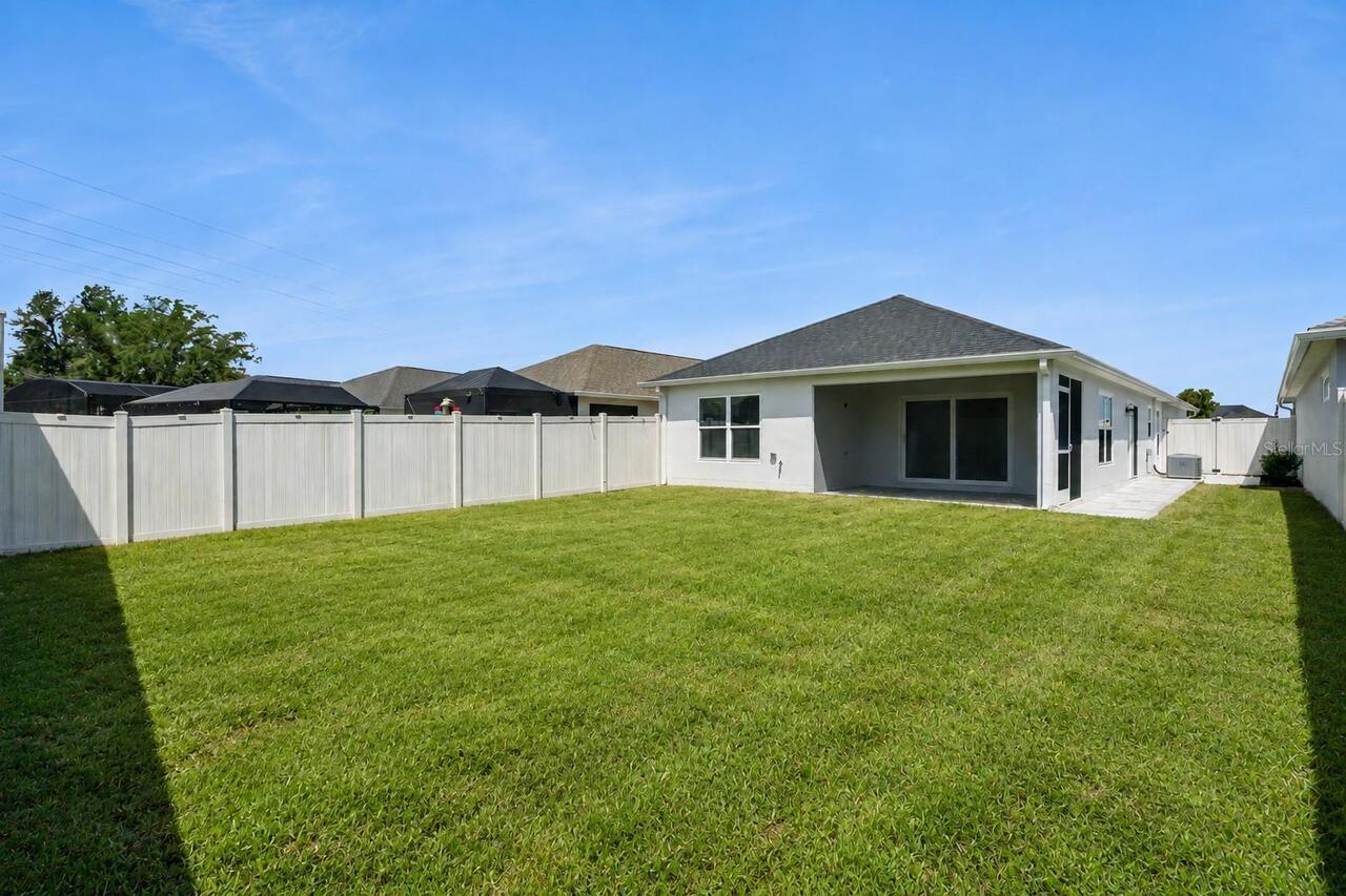 Listing Photo 15