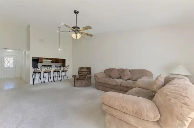 Listing Photo 16