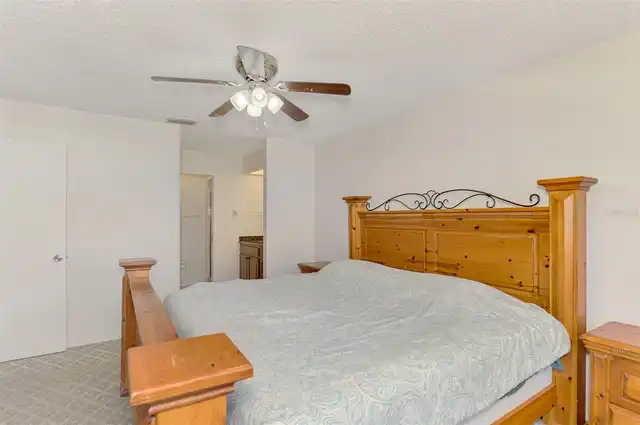 Listing Photo 28