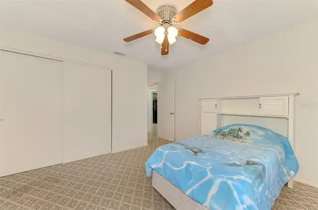 Listing Photo 34