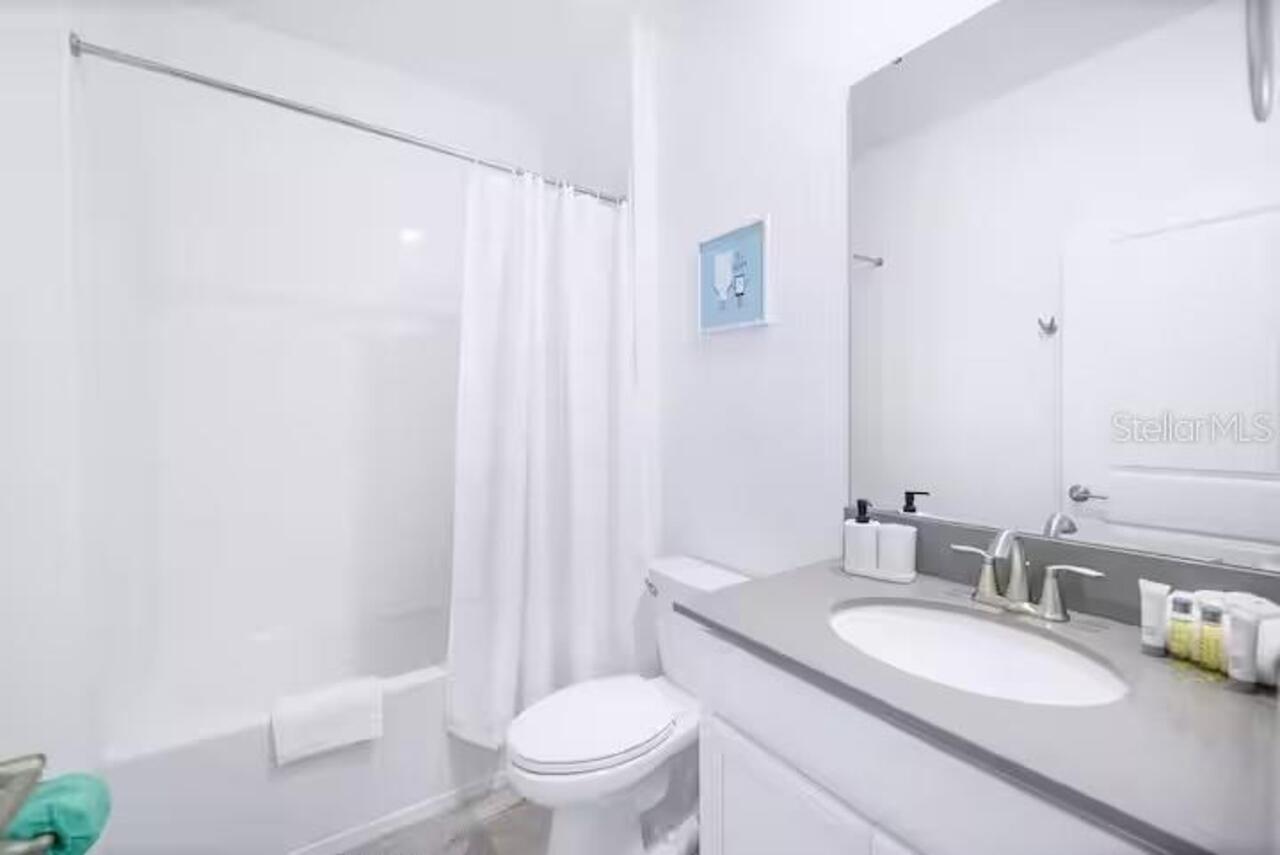 Listing Photo 6