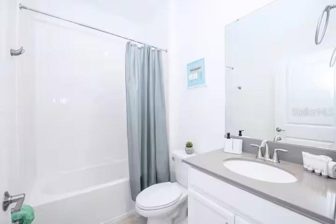 Listing Photo 11