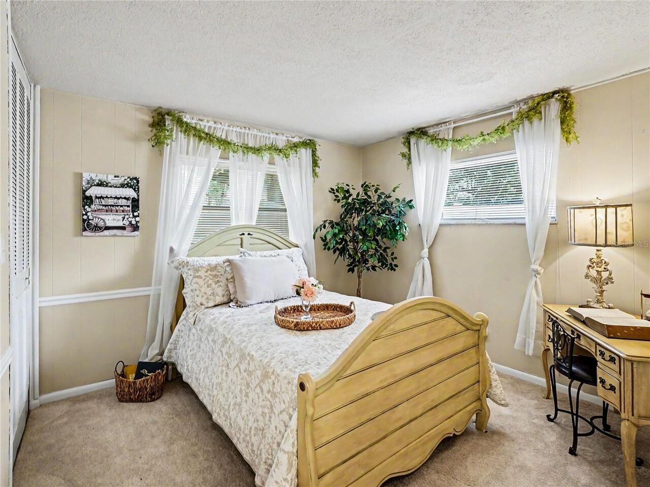 Listing Photo 15
