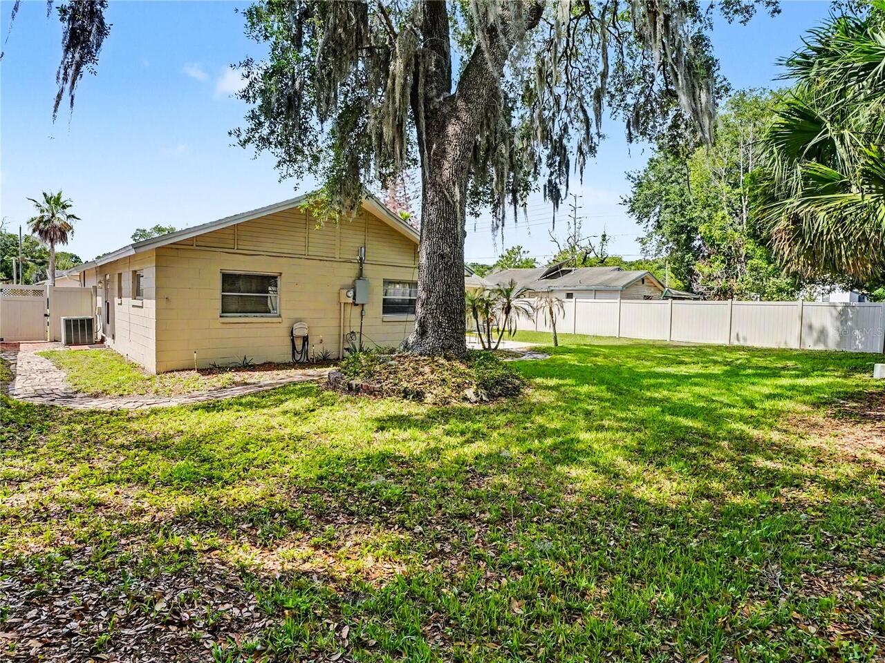 Listing Photo 25