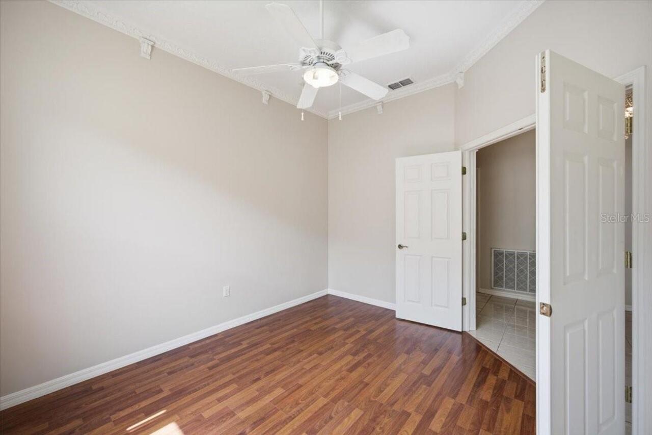 Listing Photo 25