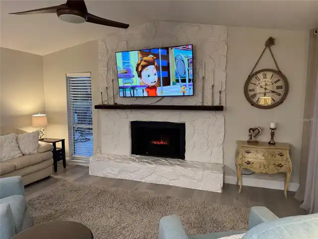 Listing Photo 9