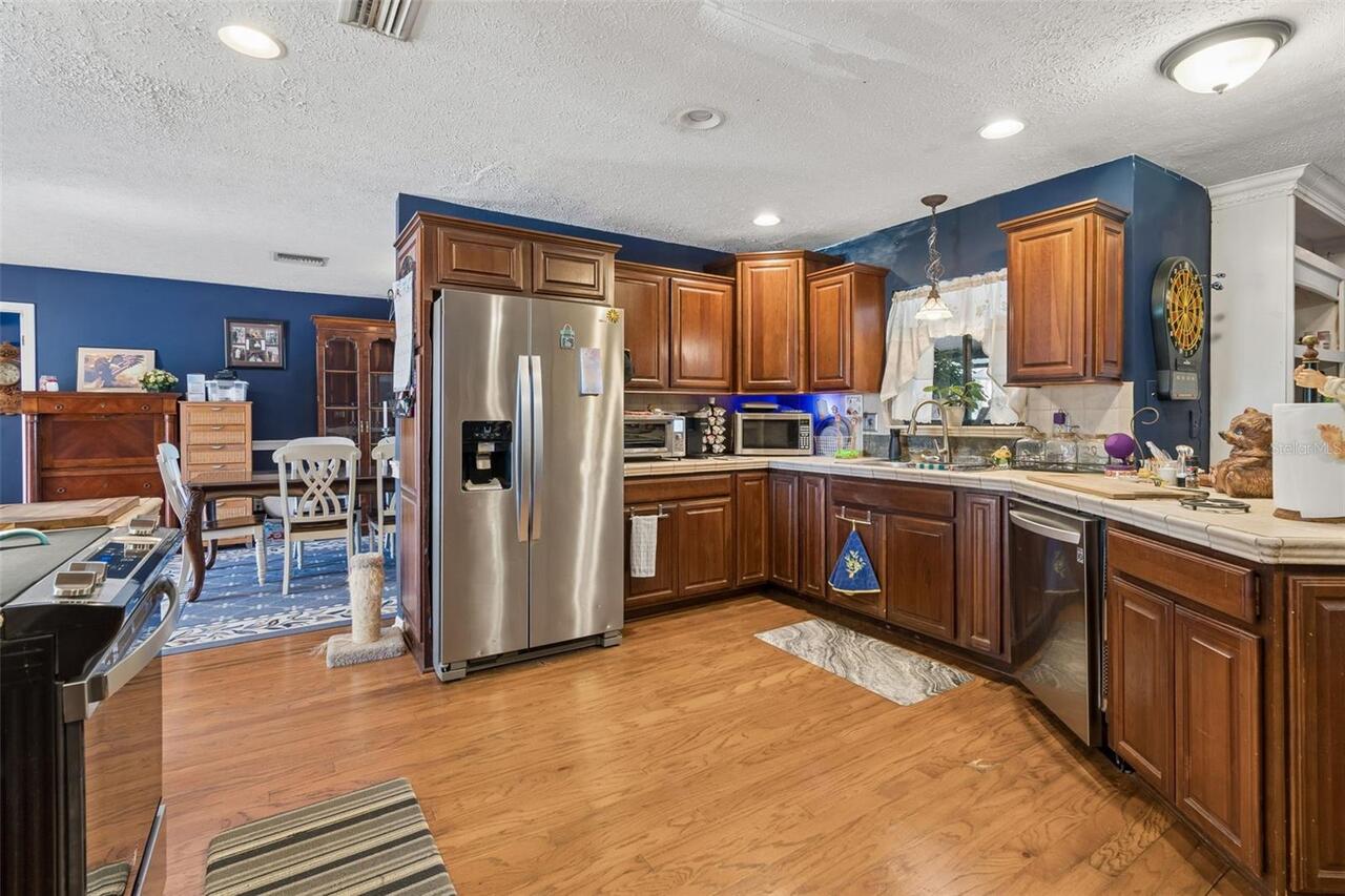 Listing Photo 17