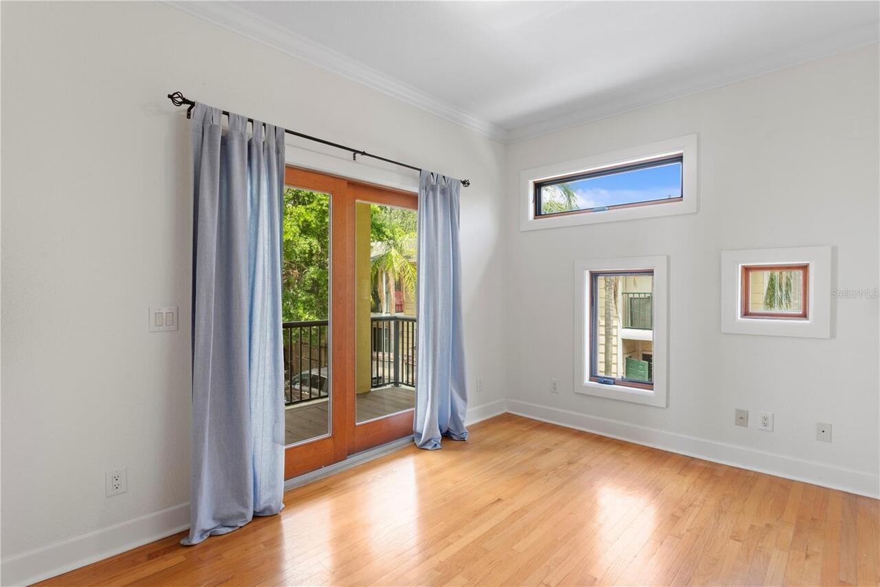 Listing Photo 16