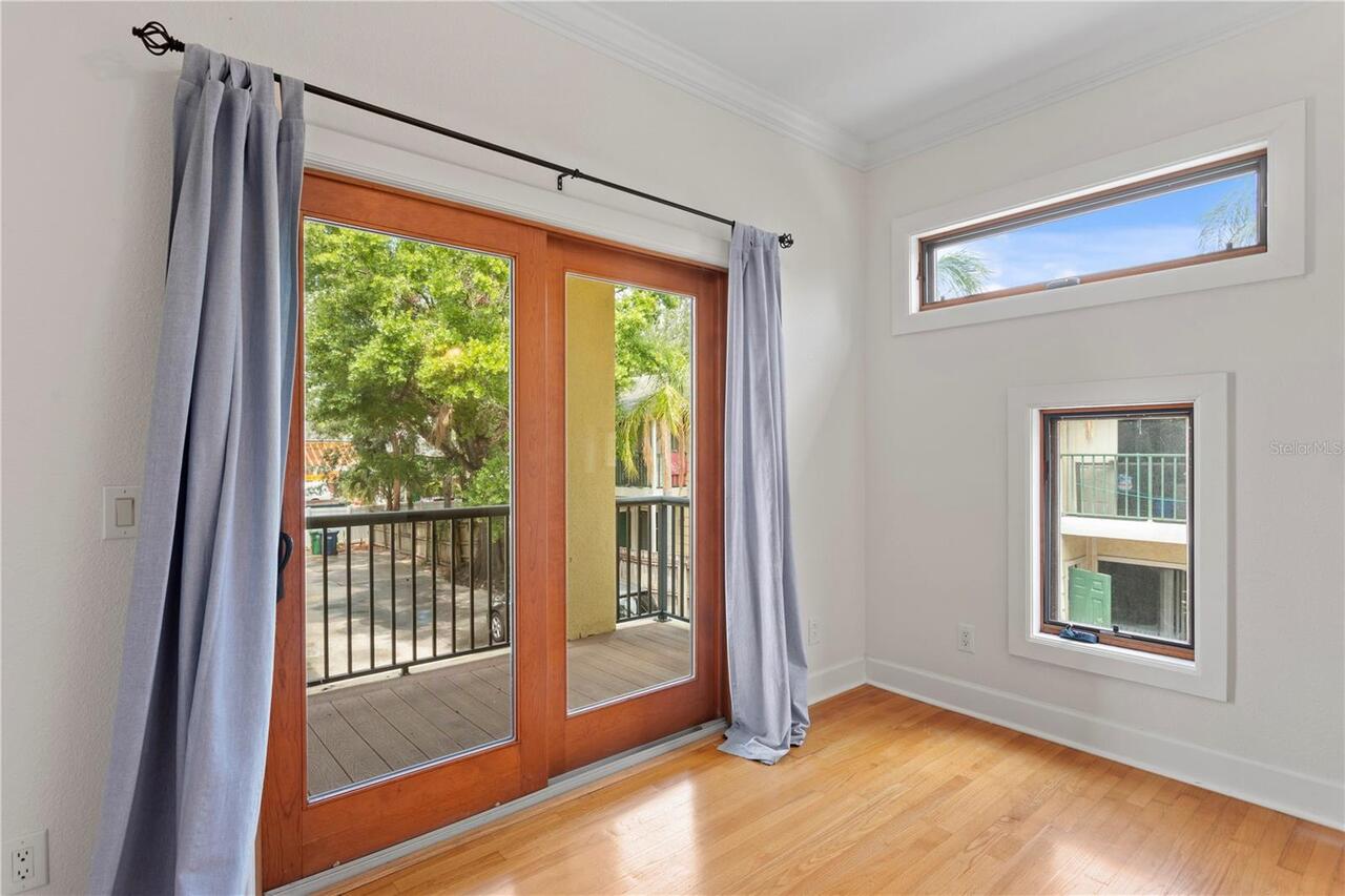 Listing Photo 17
