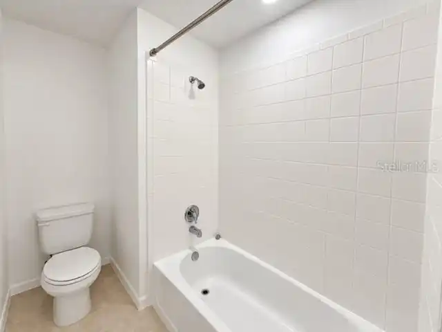 Listing Photo 22