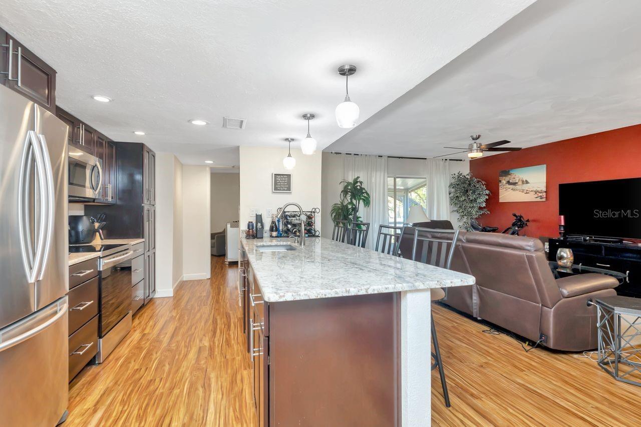 Listing Photo 7