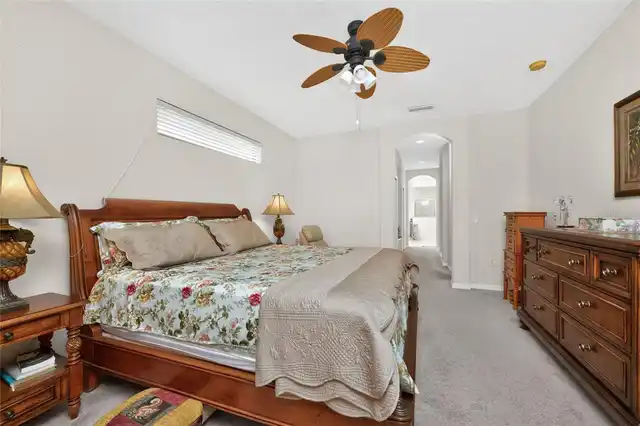 Listing Photo 25