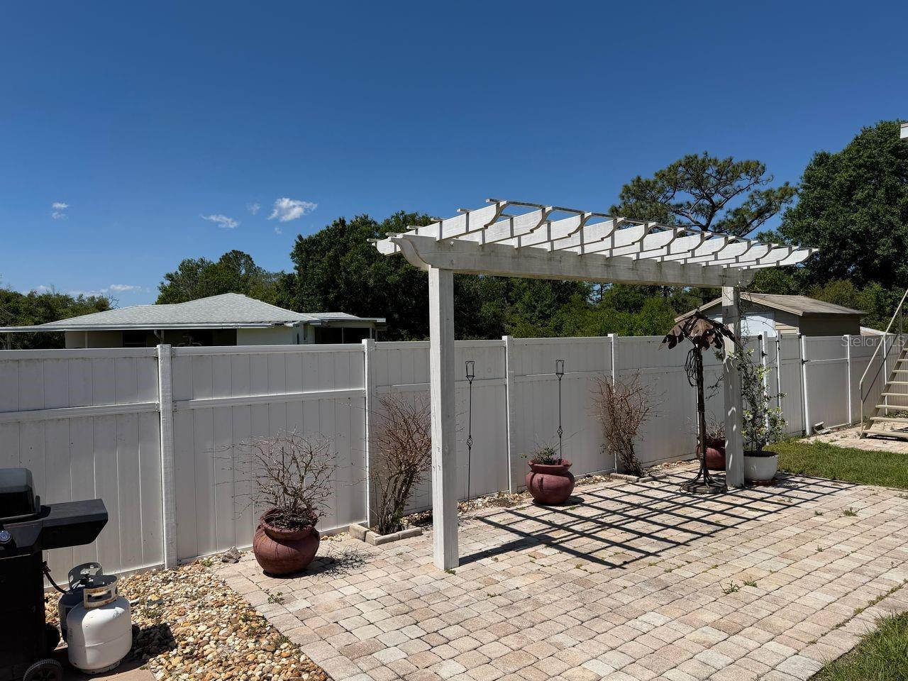 Listing Photo 12