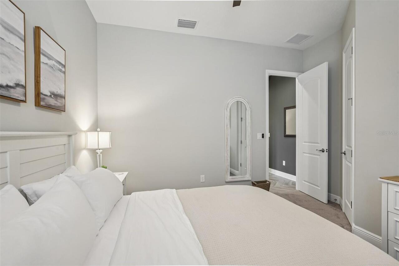 Listing Photo 42