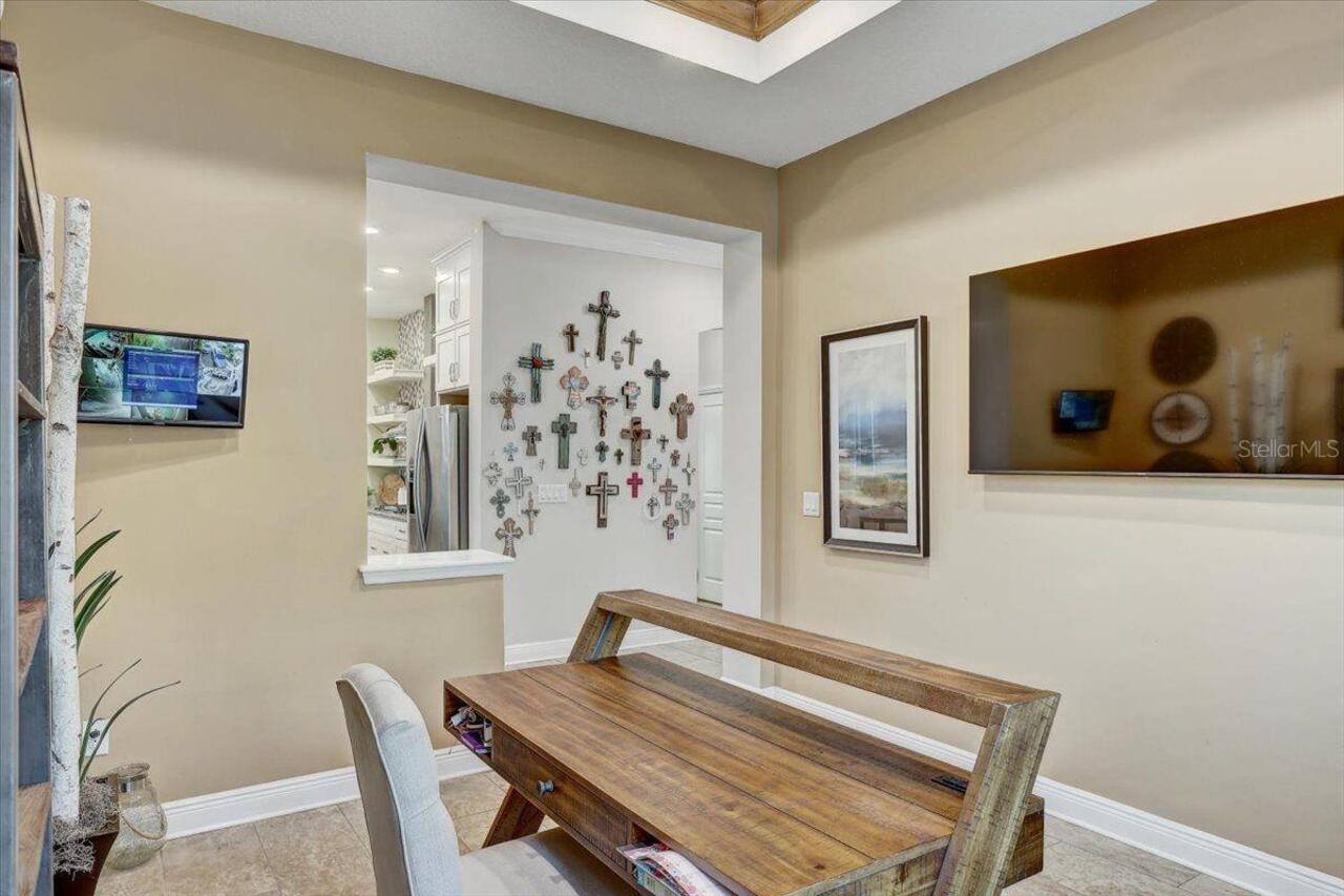 Listing Photo 15