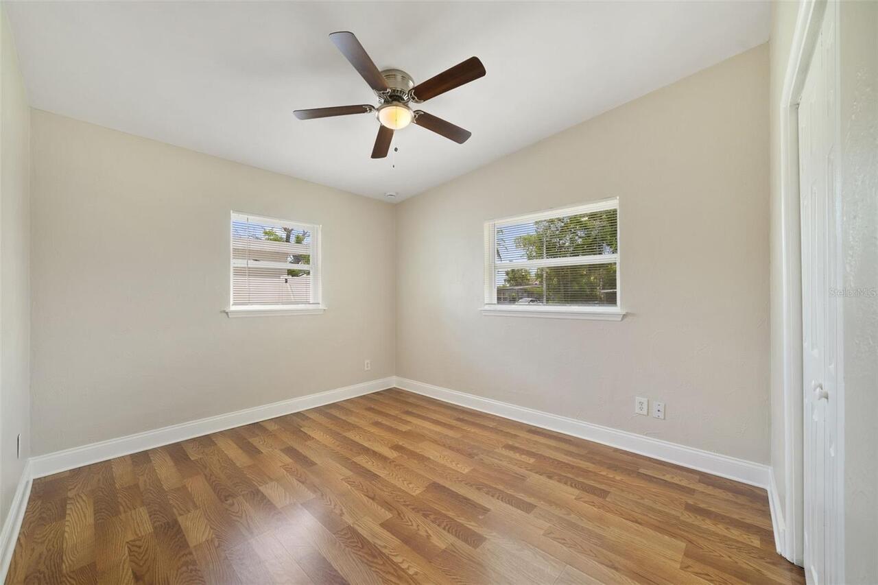 Listing Photo 14