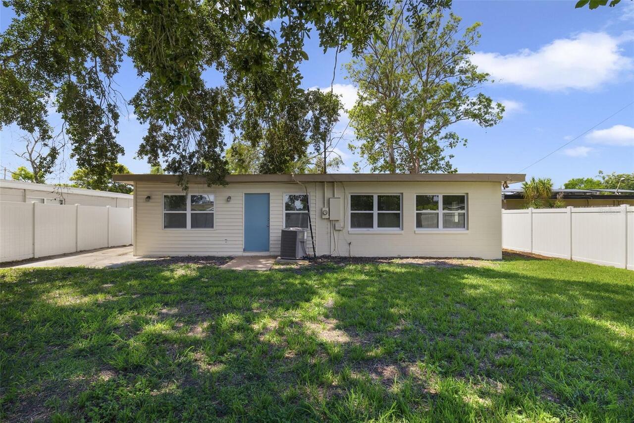 Listing Photo 16