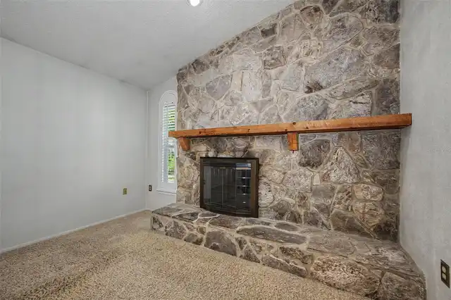 Listing Photo 28