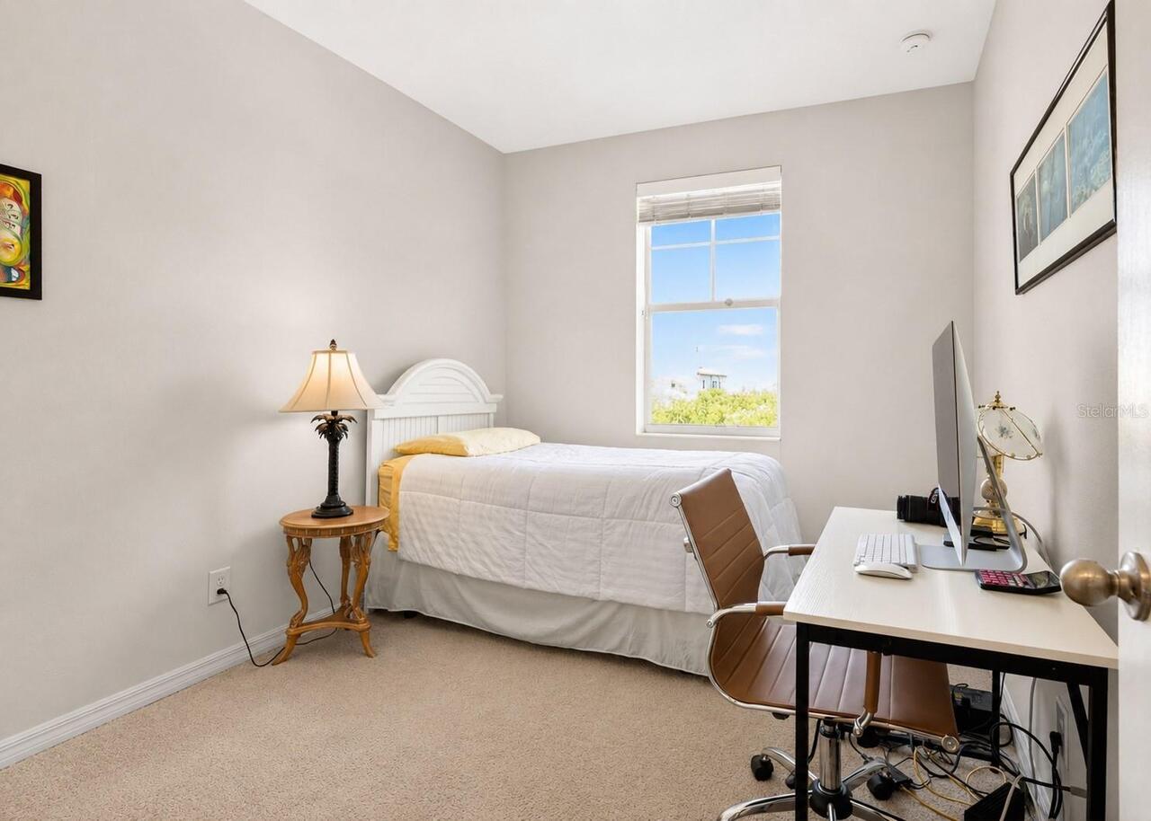 Listing Photo 19