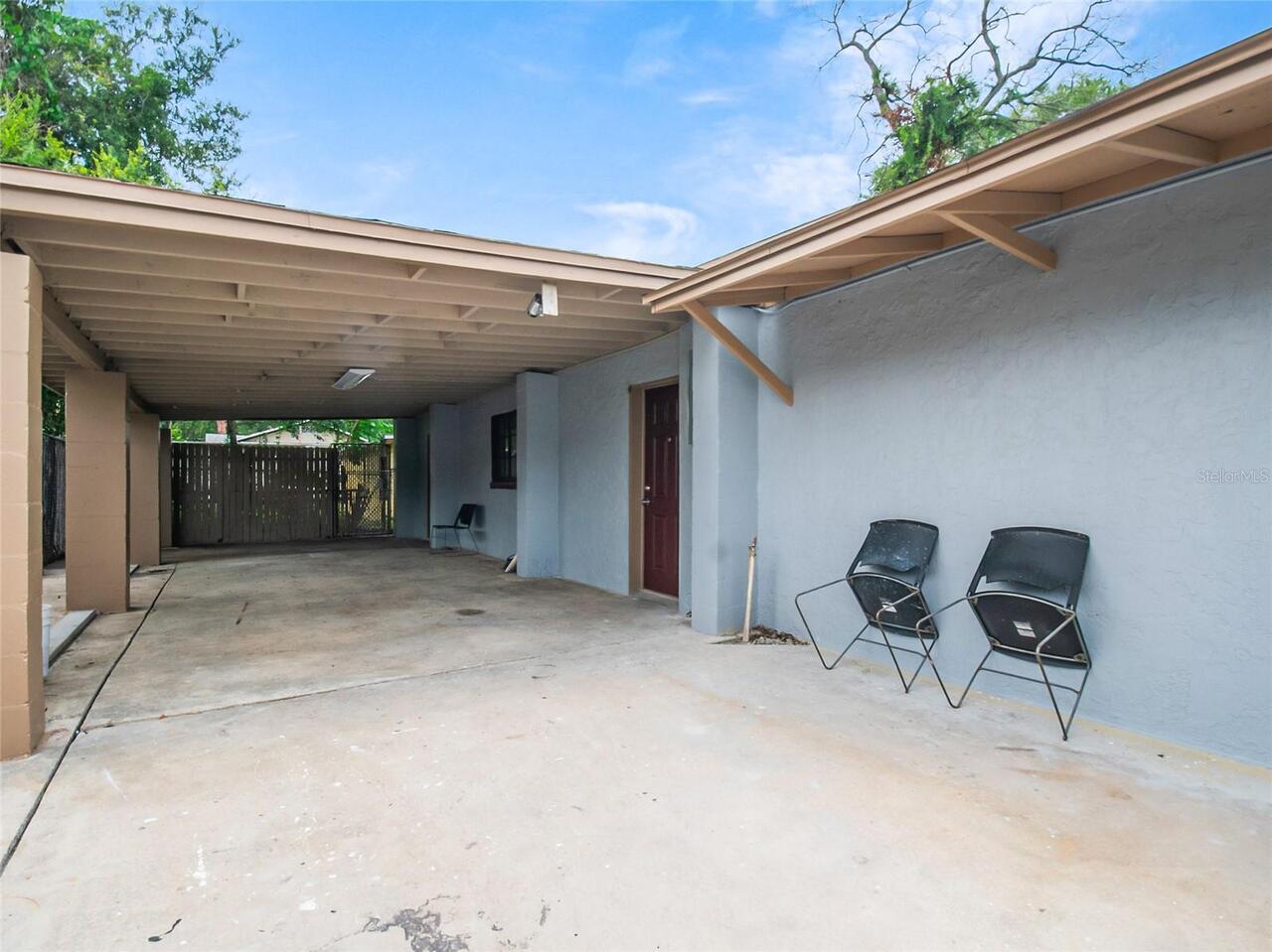 Listing Photo 8