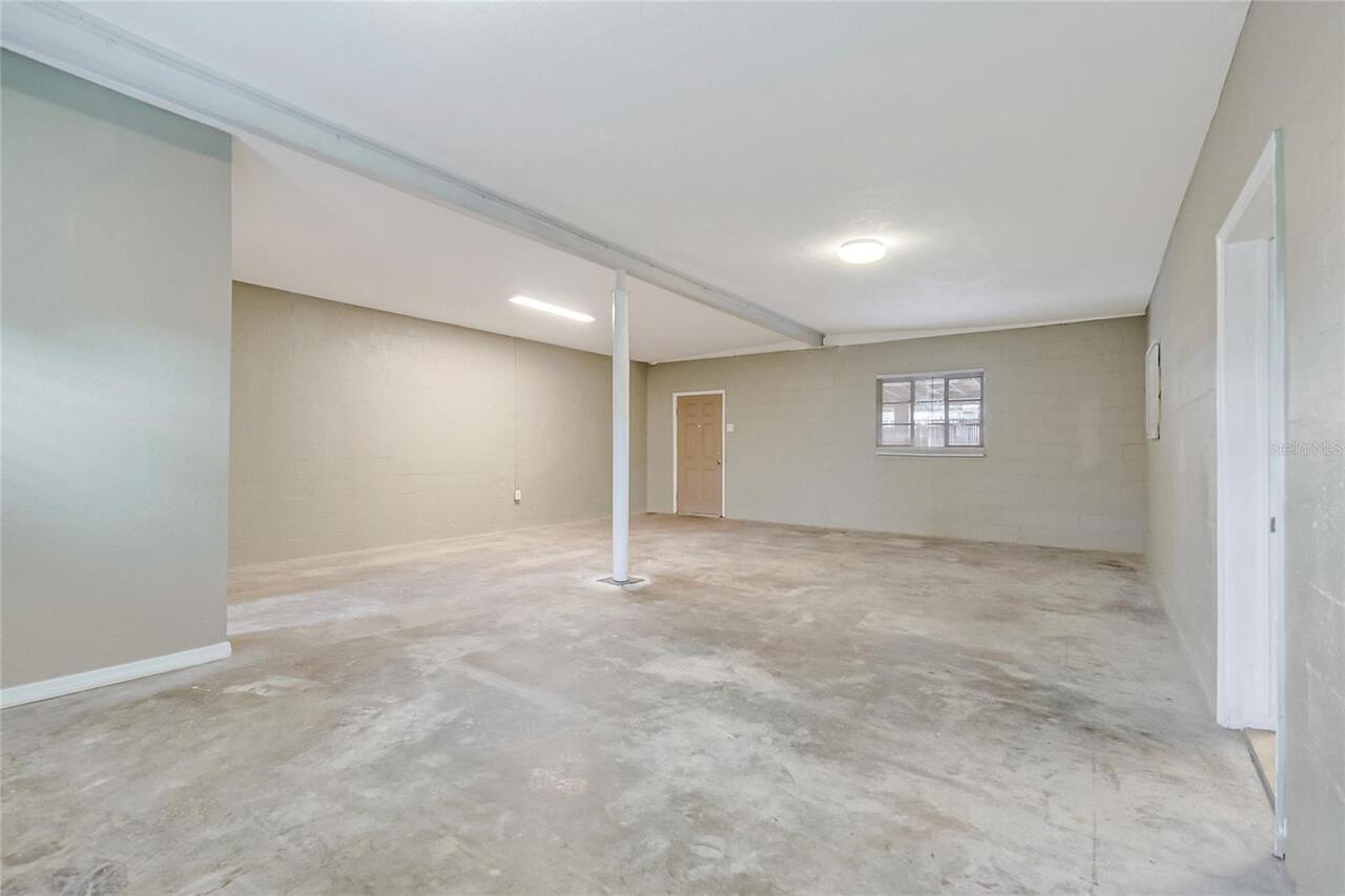 Listing Photo 14