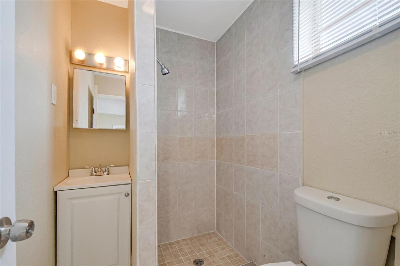 Listing Photo 38
