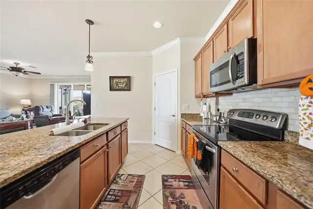 Listing Photo 13