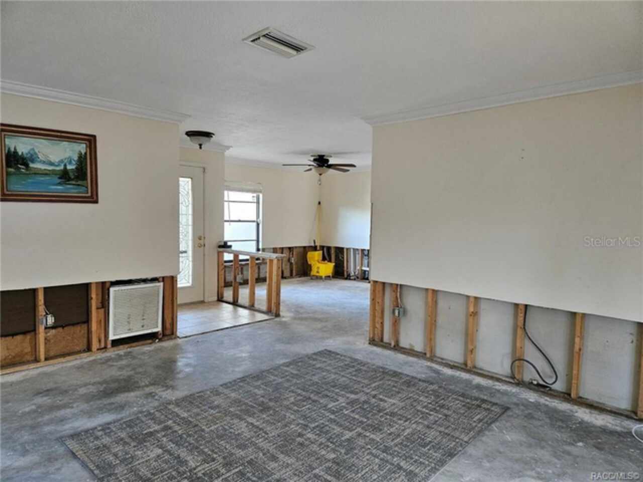 Listing Photo 8