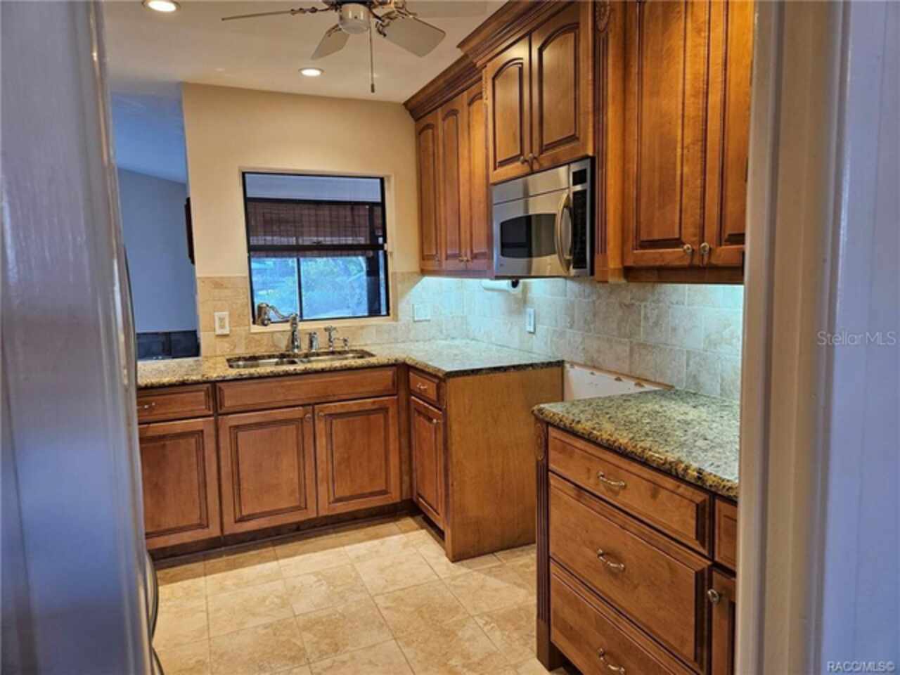Listing Photo 15