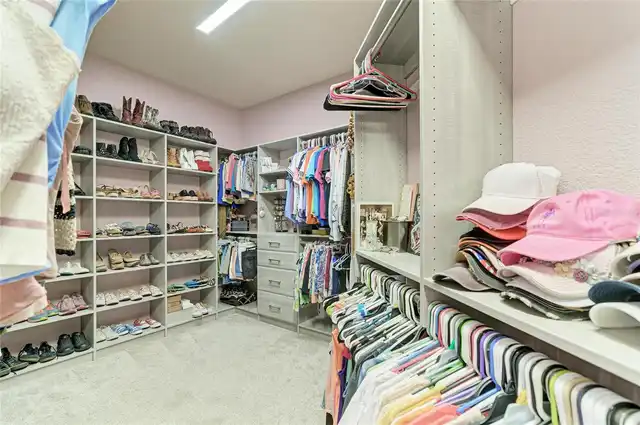 Listing Photo 21