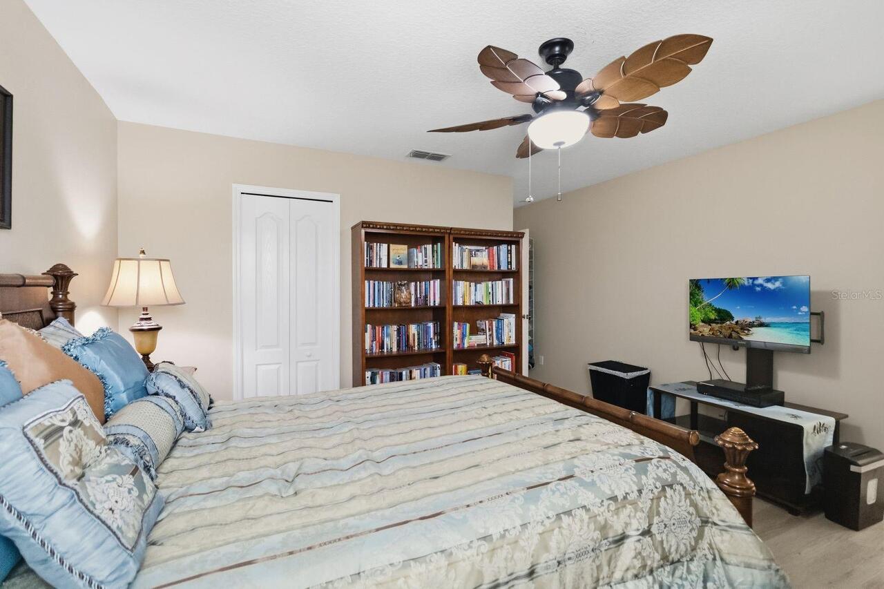 Listing Photo 33