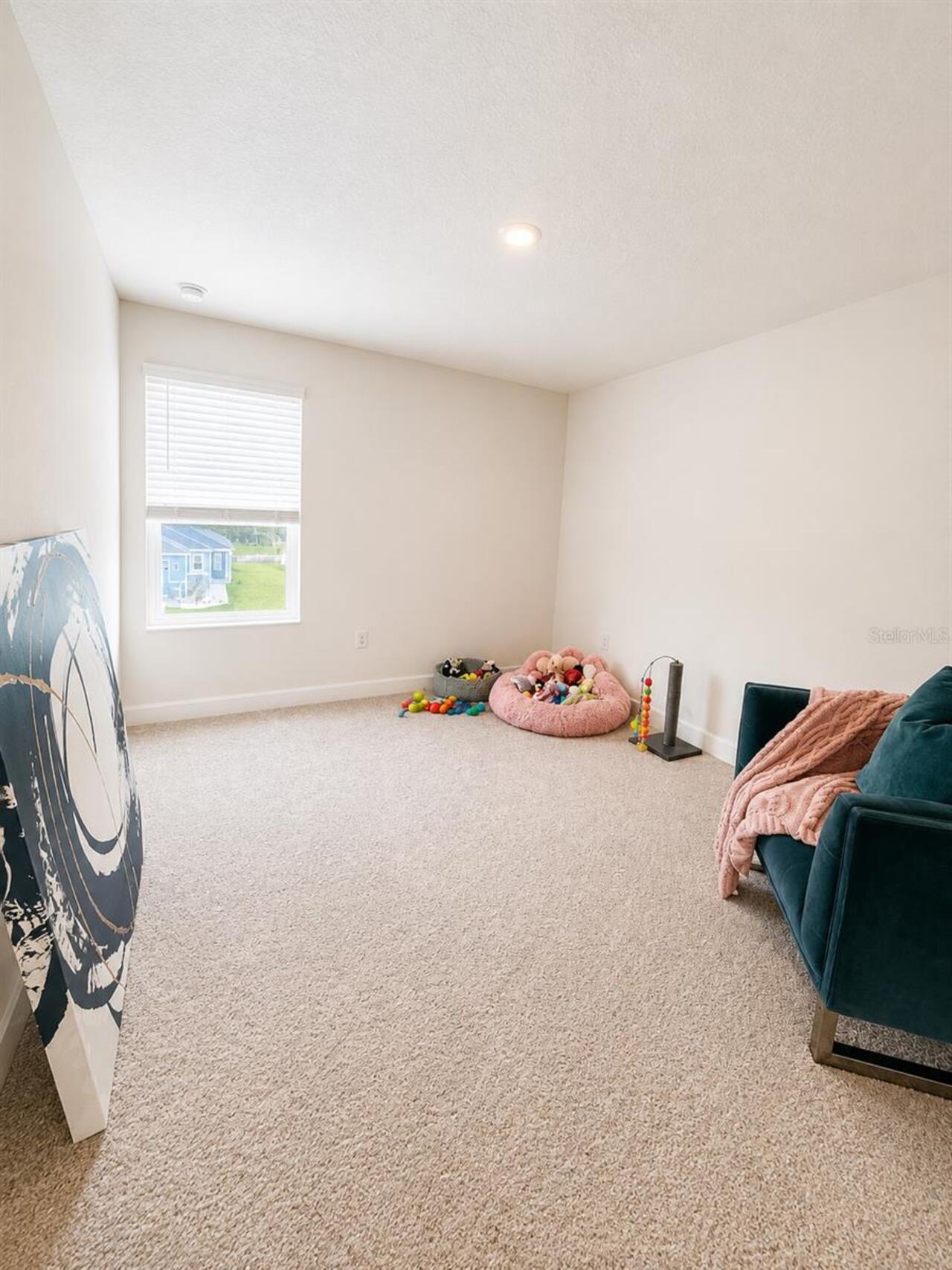 Listing Photo 18
