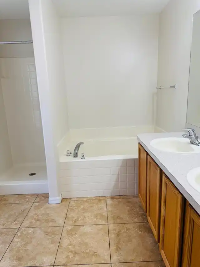 Listing Photo 22