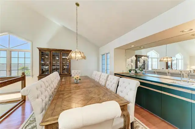 Listing Photo 22