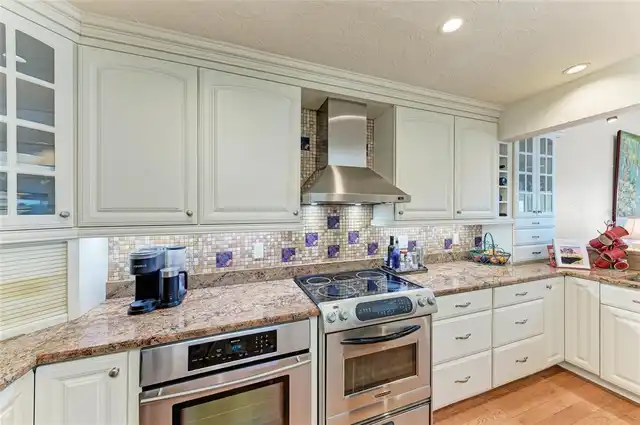 Listing Photo 25