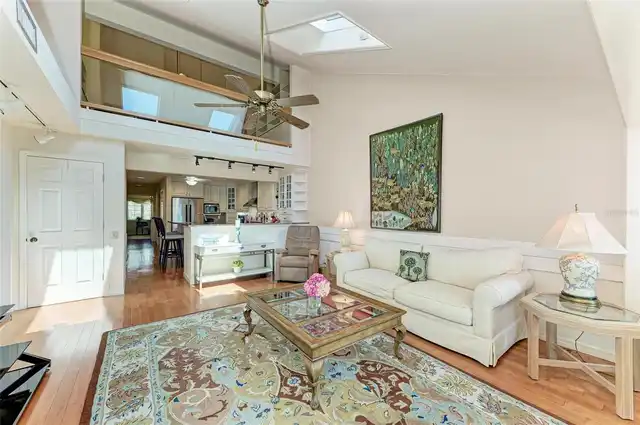 Listing Photo 32