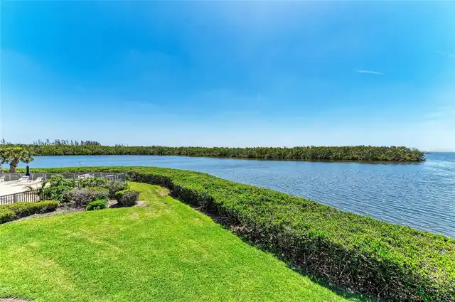 Listing Photo 54