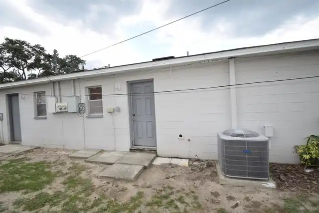 Listing Photo 18