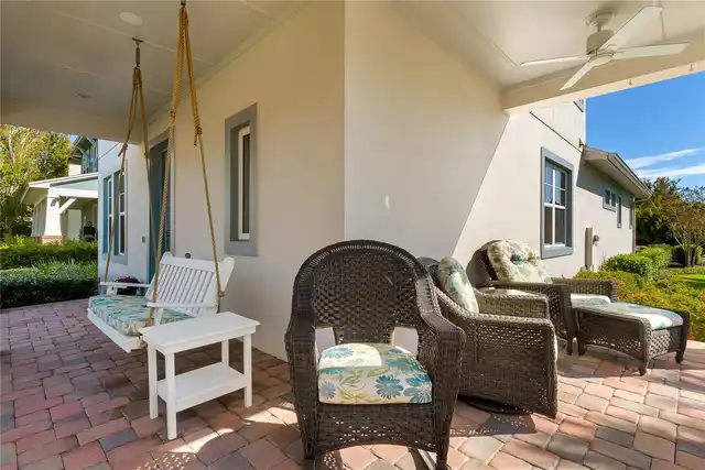 Listing Photo 8