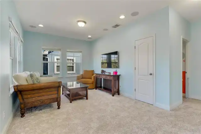 Listing Photo 27
