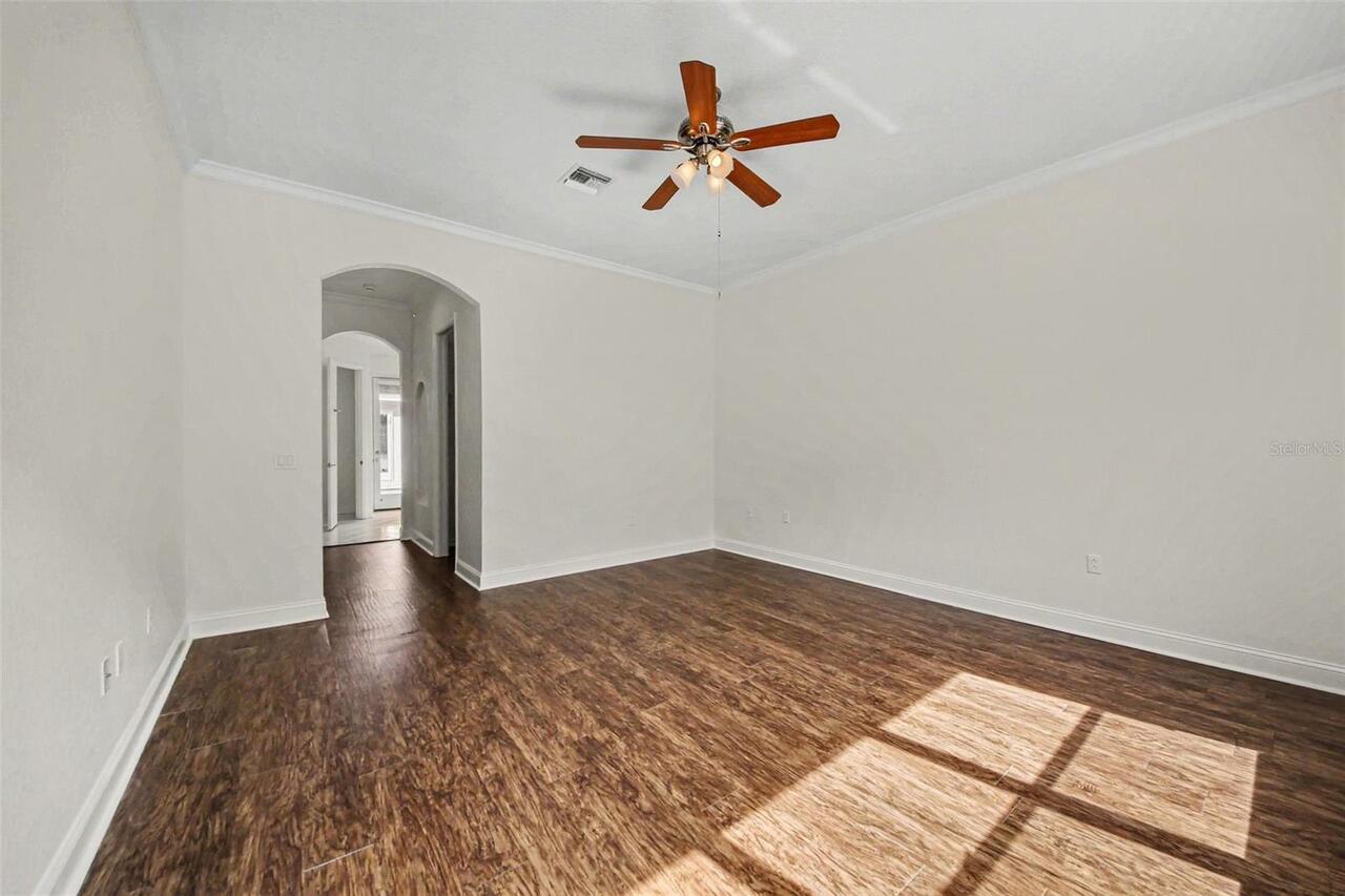 Listing Photo 13