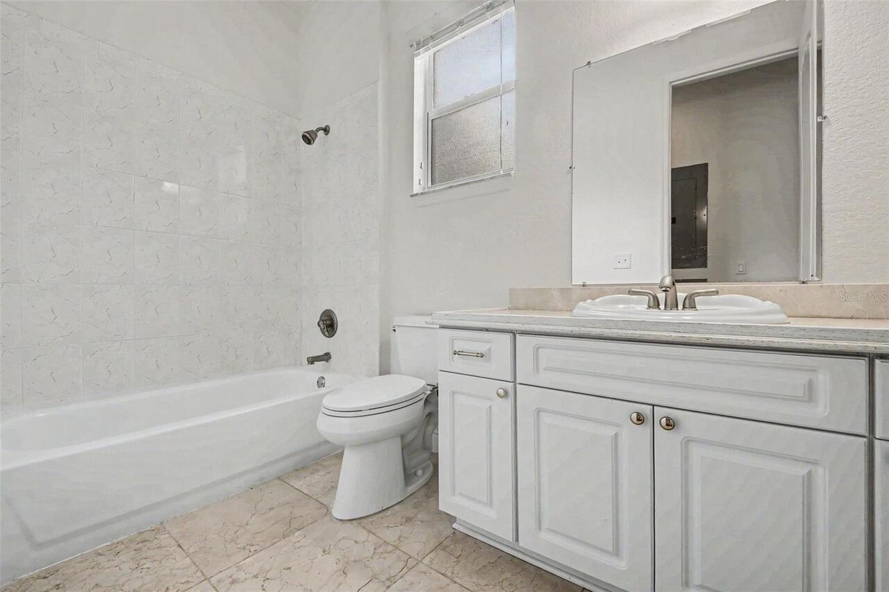 Listing Photo 20