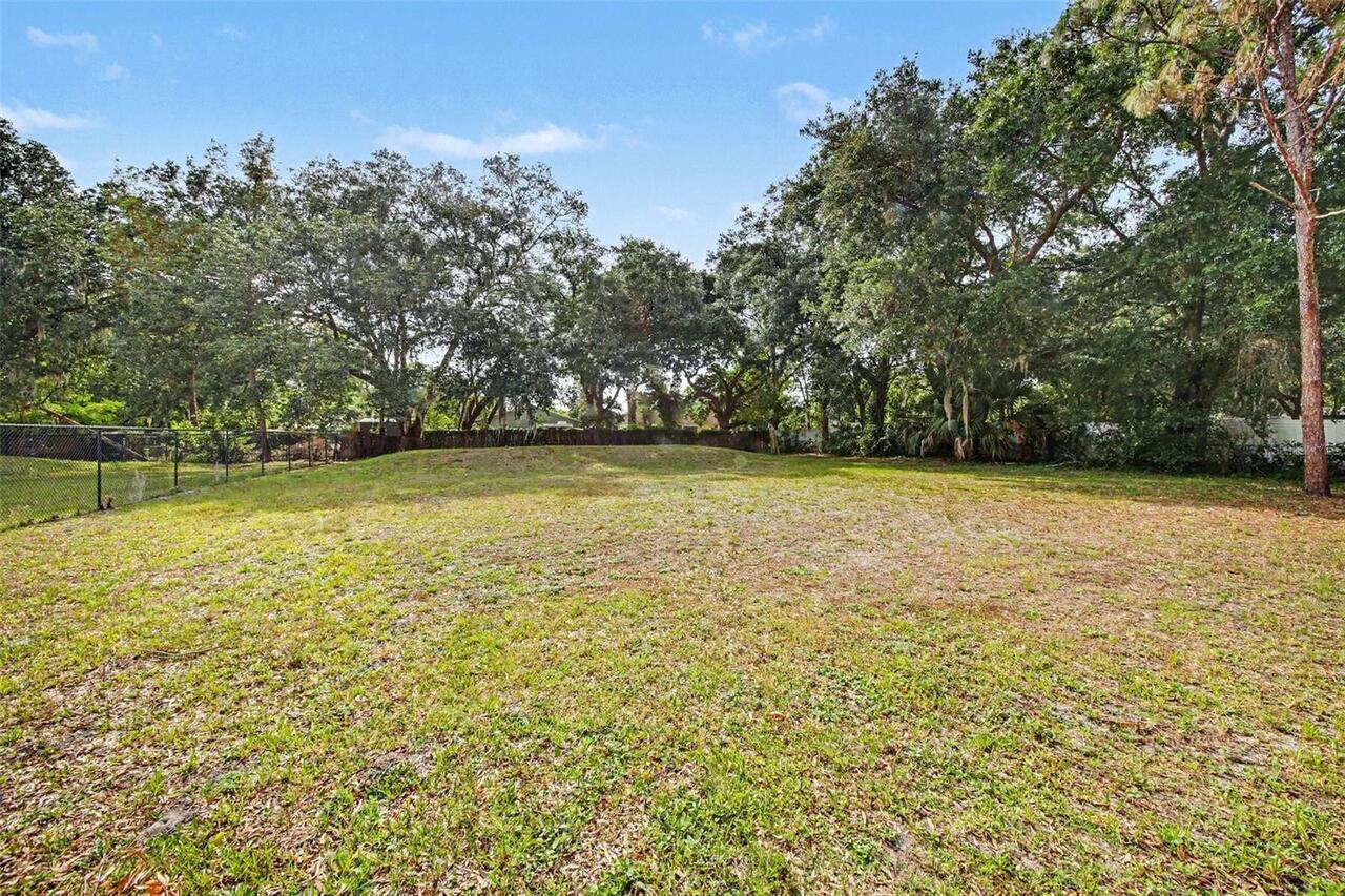 Listing Photo 25