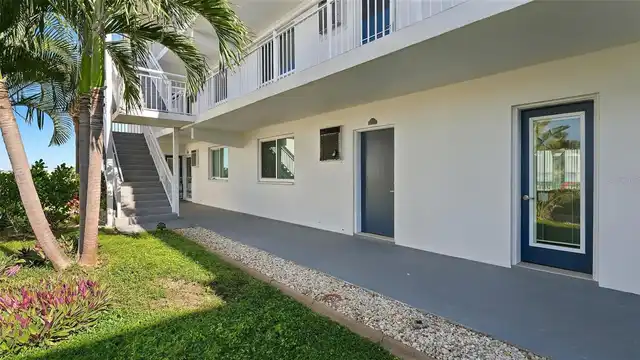 Listing Photo 7
