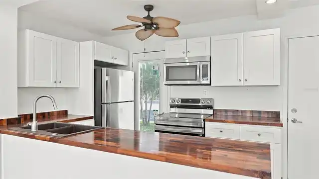 Listing Photo 13