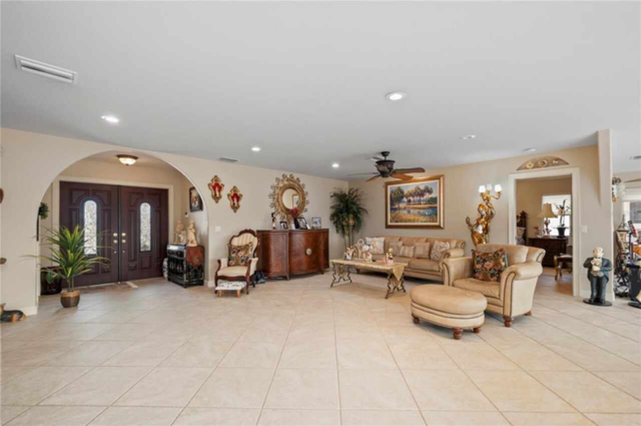 Listing Photo 7