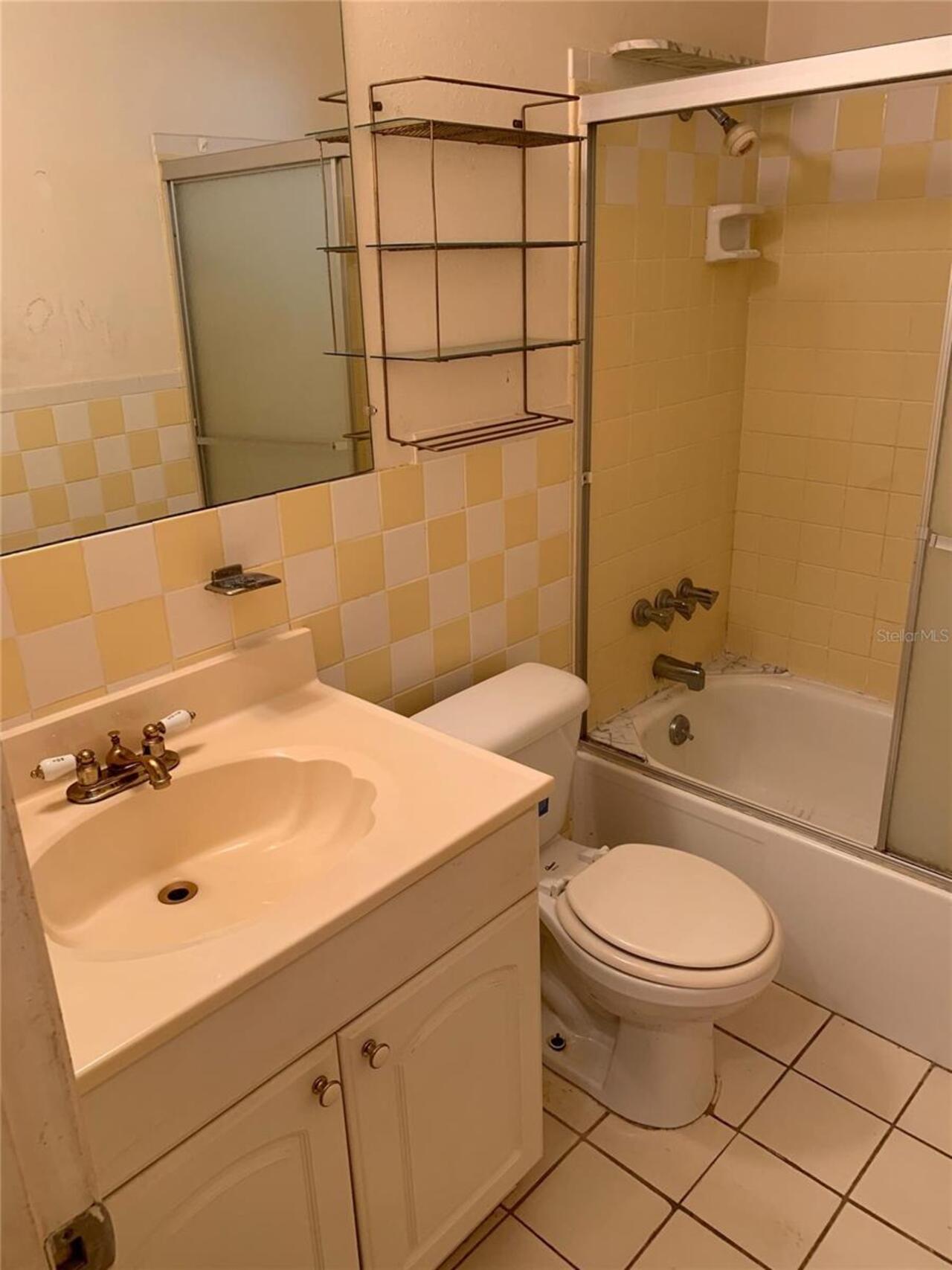 Listing Photo 8